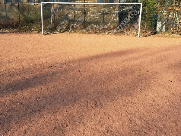 Wann hört der Amateurfußball  auf, sich kleinzumachen?