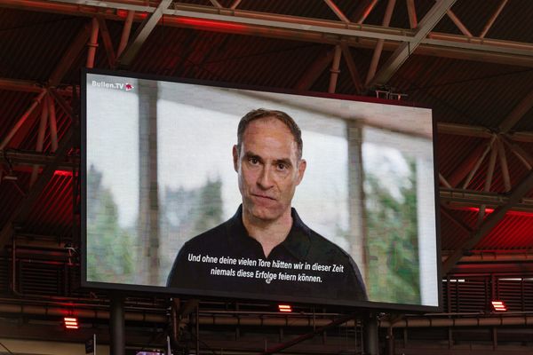 182 Mitglieder entscheiden bei RB Leipzig – so groß ist die Fassade