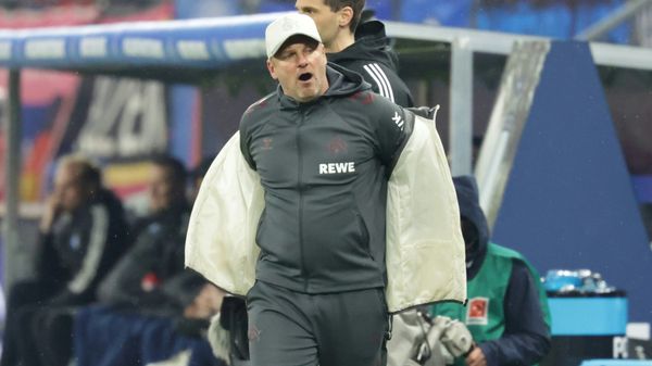 Nur ein Punkt beim HSV: Kwasniok schaltet in den Derby-Modus