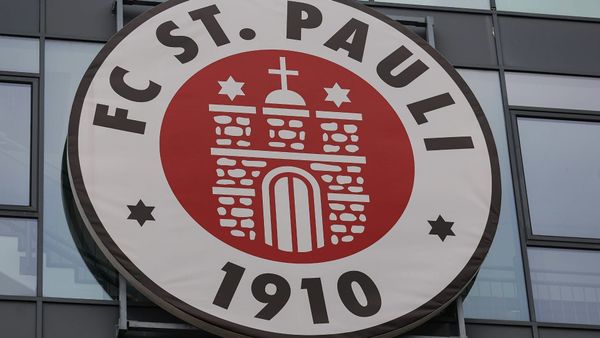 Pauli-Trainer outet sich: "Schwule gelten als Außerirdische"