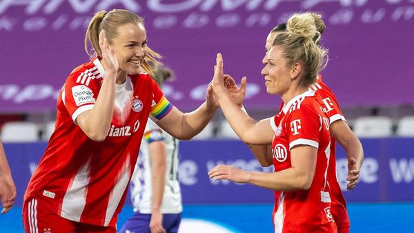 Zehn gute Minuten reichen: Bayern schlägt auch Essen