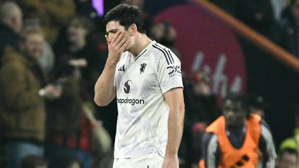 Später Elfmeter, spätes Rot: ManUnited verspielt Sieg
