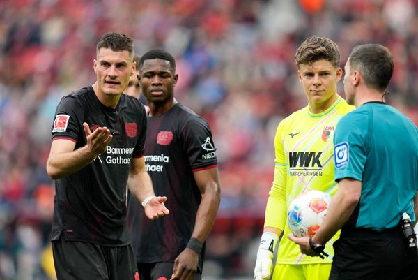 Absturz Bayer Leverkusen: Wie soll man nach einem Küchenbrand Drei-Sterne-Menüs kochen?