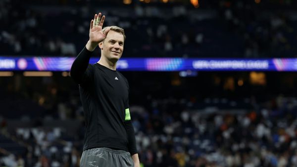 Zukunft? Neuer will bald entscheiden