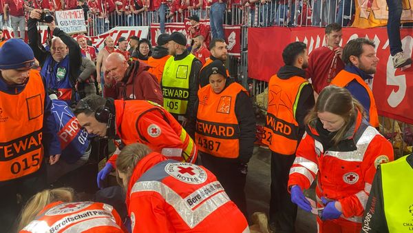 Verletzte Fotografen: Bayern-Fans "bedauern" Zwischenfall