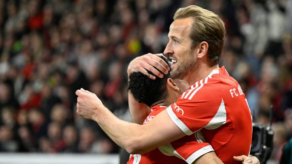 Triple-Traum lebt: Bayern zurück in Berlin