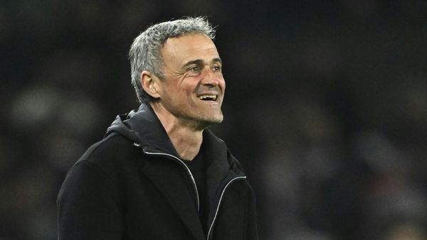 Kracher gegen Bayern: Enrique weicht Favoritenfrage aus