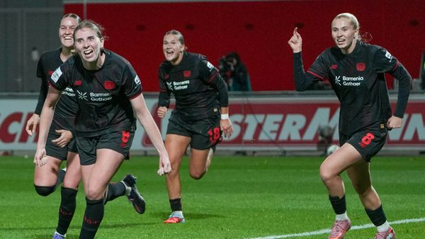 Kehrer verlängert in Leverkusen