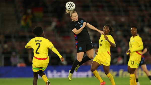 "Hölle": Nationalspielerin Kearns macht Fehlgeburt öffentlich