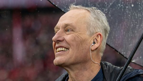 Streich vermisst die Trainerbank: "Würde mich verkleiden"