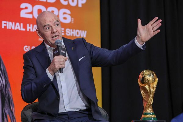 Saudi-Arabien kauft sich WM-Fußball