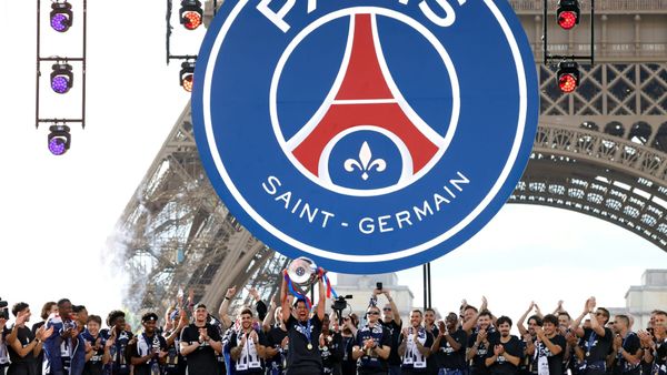 Champions-League-Sieger PSG triumphal in Paris empfangen