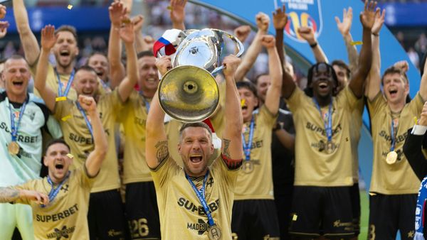 Podolski: Pokalsieg mit Zabrze - und noch ein Jahr als Profi?