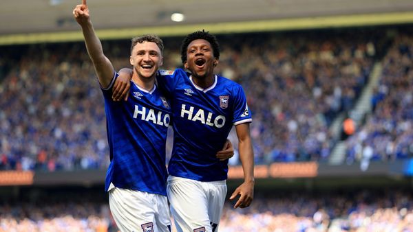 Ipswich zurück in der Premier League - Wrexham verpasst Playoffs