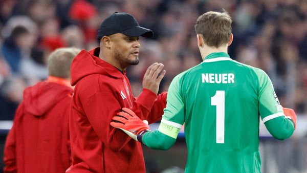 Neuer über Kompany: "Jeder fährt gerne ins Training"
