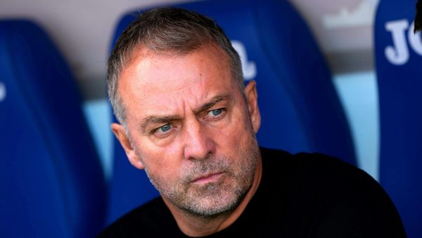 Titelgewinn im Theater? Flick schaut lieber Zauberer als Real