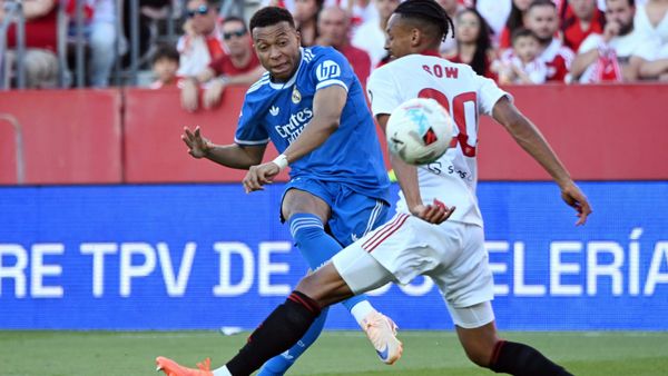 Real siegt zwischen Mbappé-Wirbel und Mourinho-Gerüchten