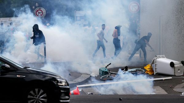 Wieder Krawalle? Pariser Polizei in Alarmbereitschaft