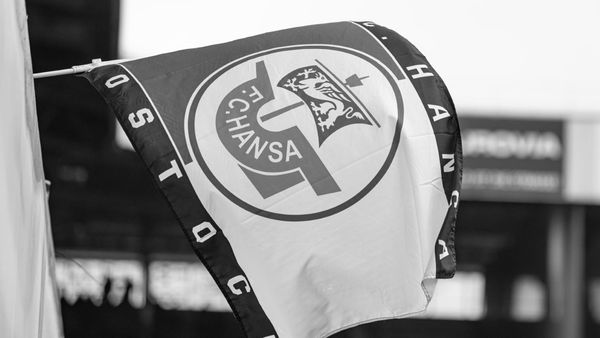 Hansa-Fan nach Tribünensturz gestorben
