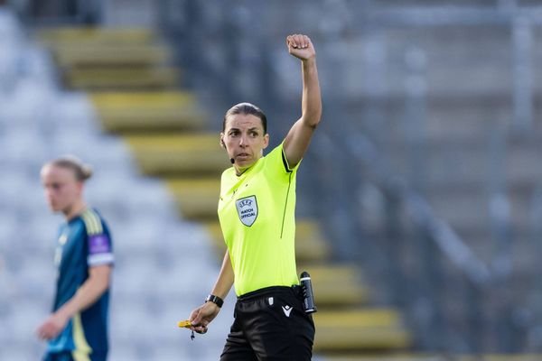 Frappart wechselt vom Spielfeld in den Maschinenraum der UEFA