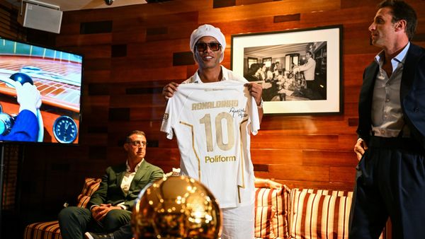 Ronaldinho unterschreibt in Ravenna: "Mindestens ein Spiel"
