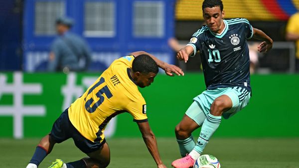 Dicker Dämpfer vor K.o.-Krachern: DFB-Elf unterliegt Ecuador