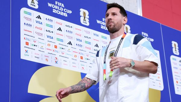 Sechste WM: Messi schreibt erneut Geschichte