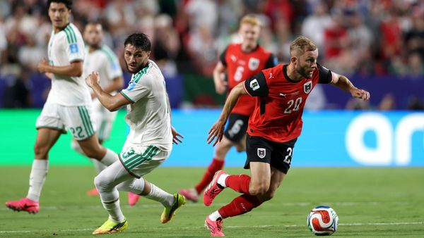 Gruppe J: Österreich und Algerien in K.o.-Runde