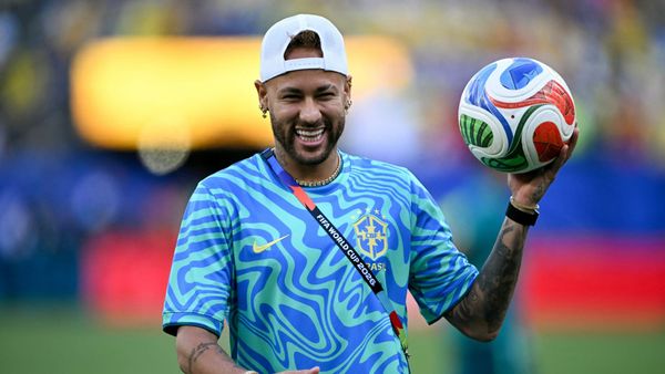 Wieder fit: Aber Neymar gegen Schottland auf der Bank