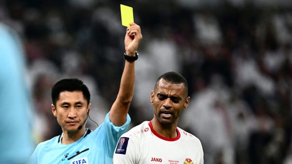 Kein Team, aber ein Star: "Card Master" Ma pfeift für China