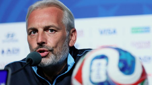 Kongo-Coach mutig: "Druck liegt bei England"