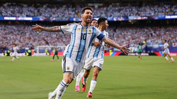 Torrekord zum Jubiläum: Messi führt Argentinien zum Sieg