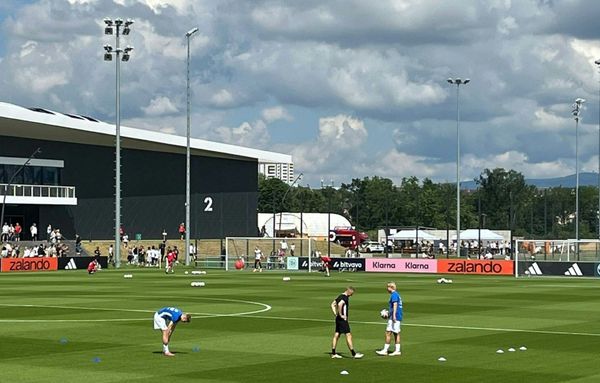 DFB-Elf: Neuer wieder im Torwarttraining