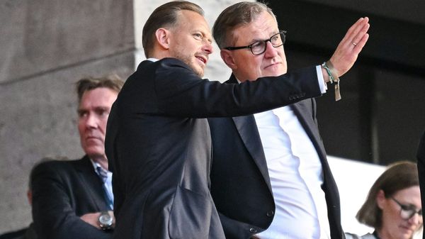 Marketing-Vorstand Kasper (l.) und Bayern-Chef Dreesen