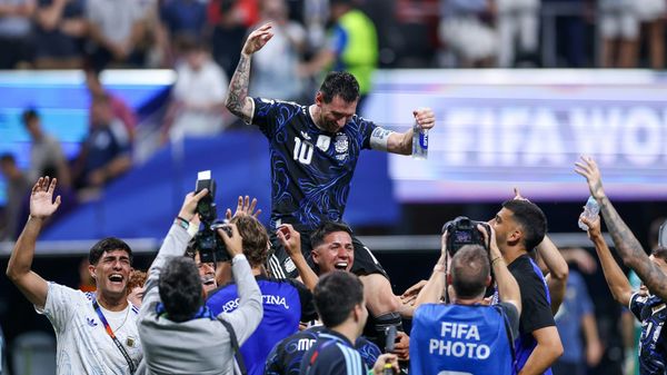 "Sieg für die Ewigkeit": Pressestimmen zum WM-Halbfinale