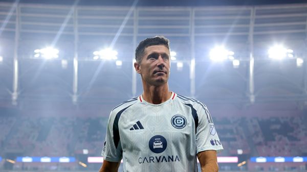 Lewandowski mit Niederlage beim Debüt gegen Messi-Klub