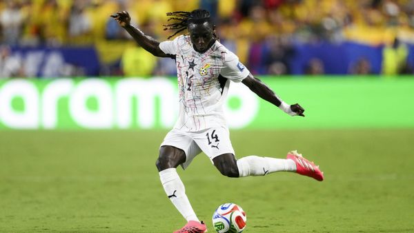 FC holt Ghana-Verteidiger Mensah