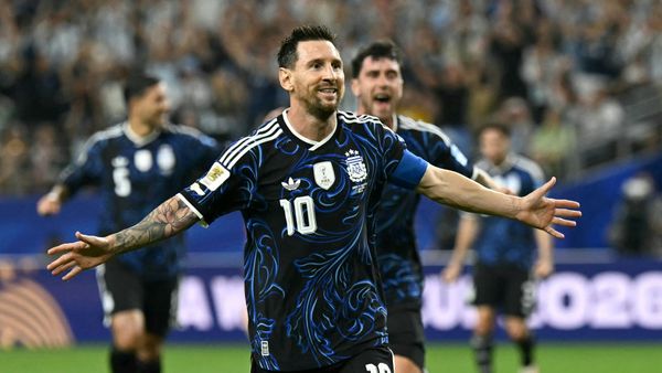 Wie einst Maradona: Argentinien im "Glückstrikot" gegen England