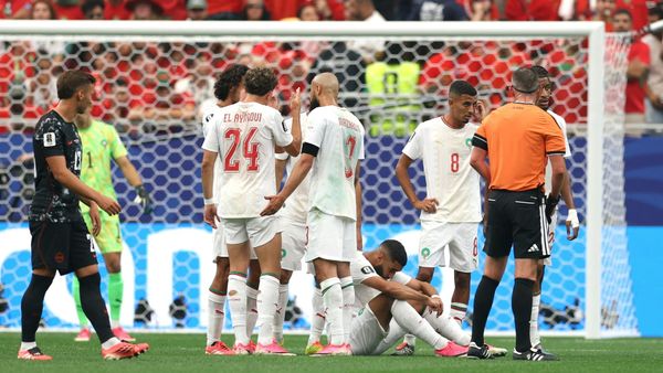 WM-Achtelfinale: Neu-Bayer Saibari früh verletzt ausgewechselt