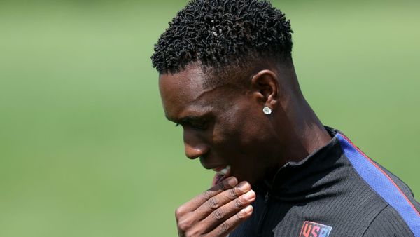 Medien: US-Torjäger Balogun für ein Spiel gesperrt