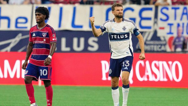 Thomas Müller feiert den Sieg gegen den FC Dallas
