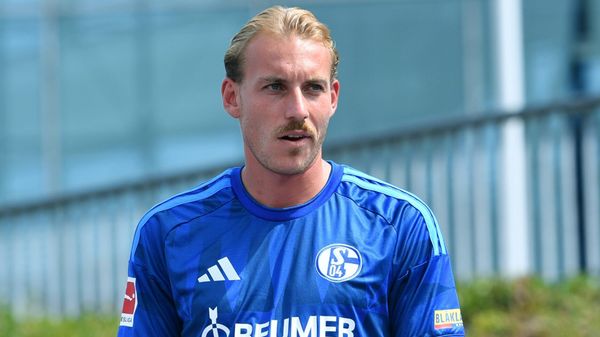 Spielt mit Schalke um den Klassenerhalt: Timo Becker