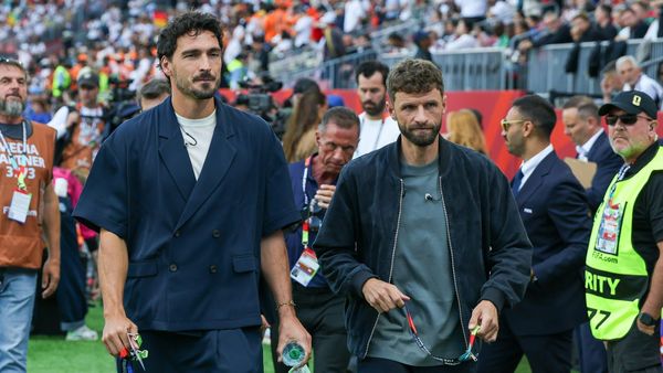 Mats Hummels (l.) und Thomas Müller