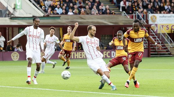 Freiburg gastiert bei Motherwell
