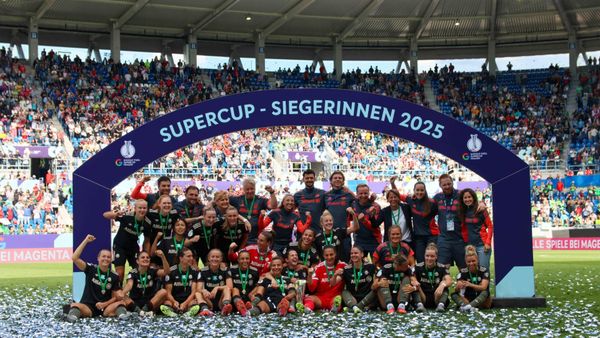 Der FC Bayern peilt den dritten Triumph in Serie an