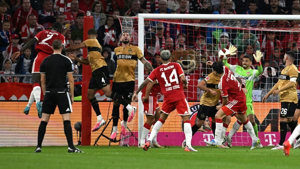 Dayot Upamecano trifft zum 1:0
