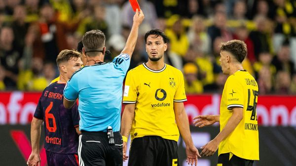 Rot in der 90. Minute: Ramy Bensebaini