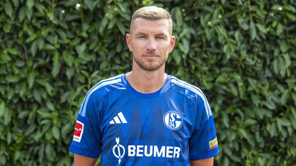 Dzeko verlängert für ein weiteres Jahr bei Schalke