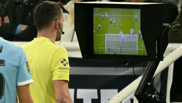 Für viele Fans ein Ärgernis: der Videobeweis