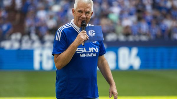 31 Jahre S04-Stadionsprecher: Dirk Oberschulte-Beckmann